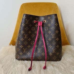Louis Vuitton Neo Noe MM in Monogram Canvas